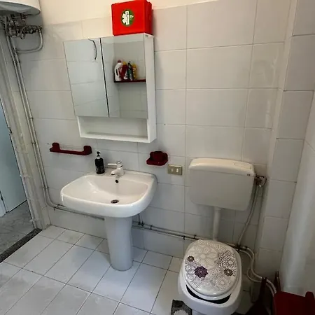 Piano Terra A 3 Min Dal Mare